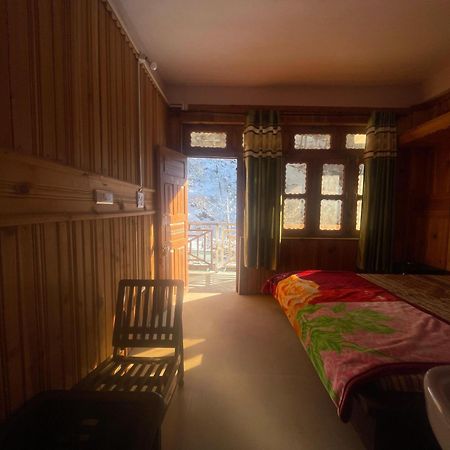 Hotel Sss The Chanshal Retreat Khashdhar Екстер'єр фото